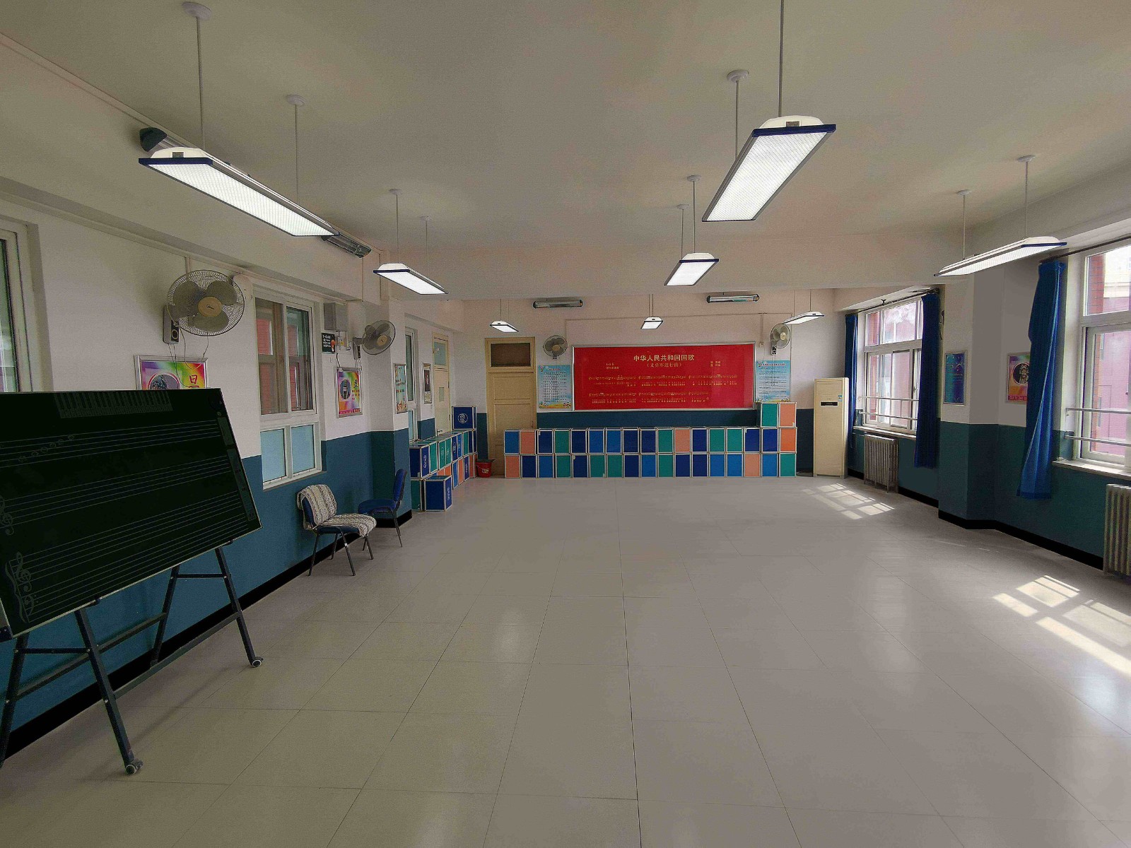 广东少部分教室灯可能存在一些问题