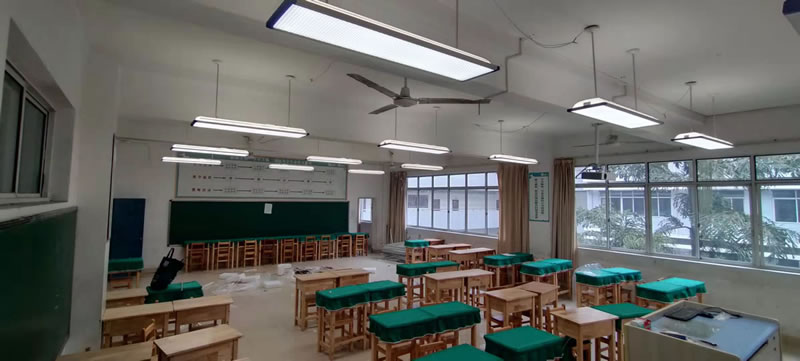 广东护眼教室灯改造之重庆中学
